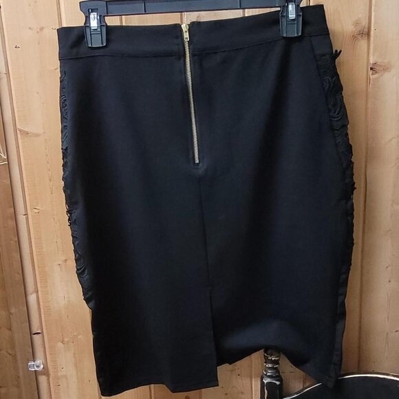 Haute Monde Black Floral Embroidered Pencil Skirt Size L #pencilskirt - Picture 2 of 3